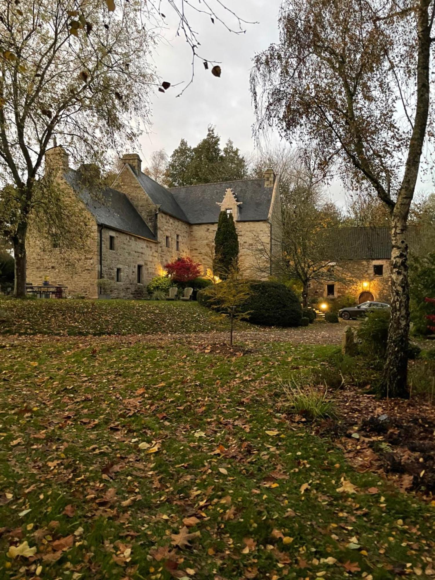 Manoir Medieval Du XV Ieme Siecle Minihy-Tréguier 外观 照片