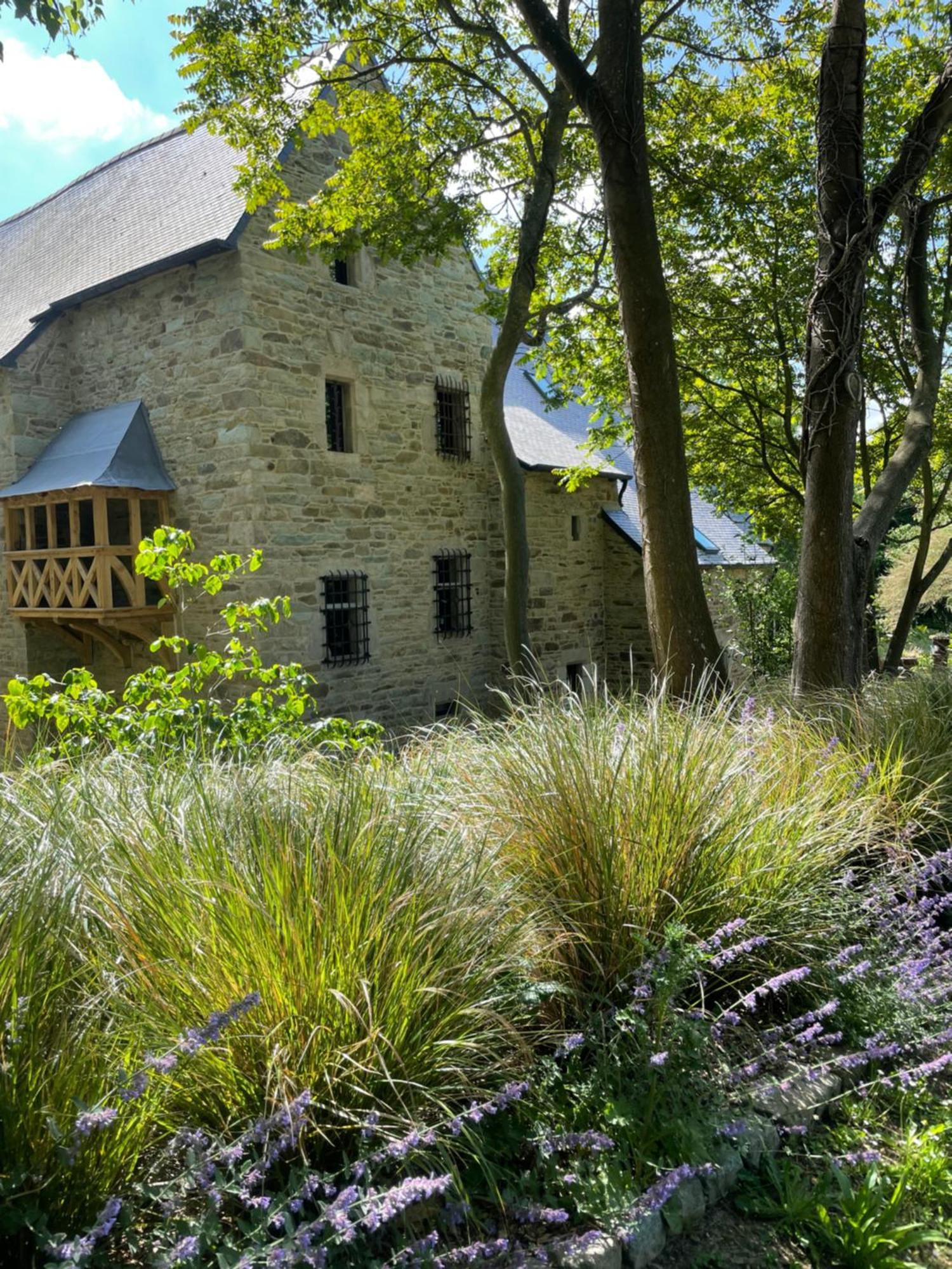 Manoir Medieval Du XV Ieme Siecle Minihy-Tréguier 外观 照片